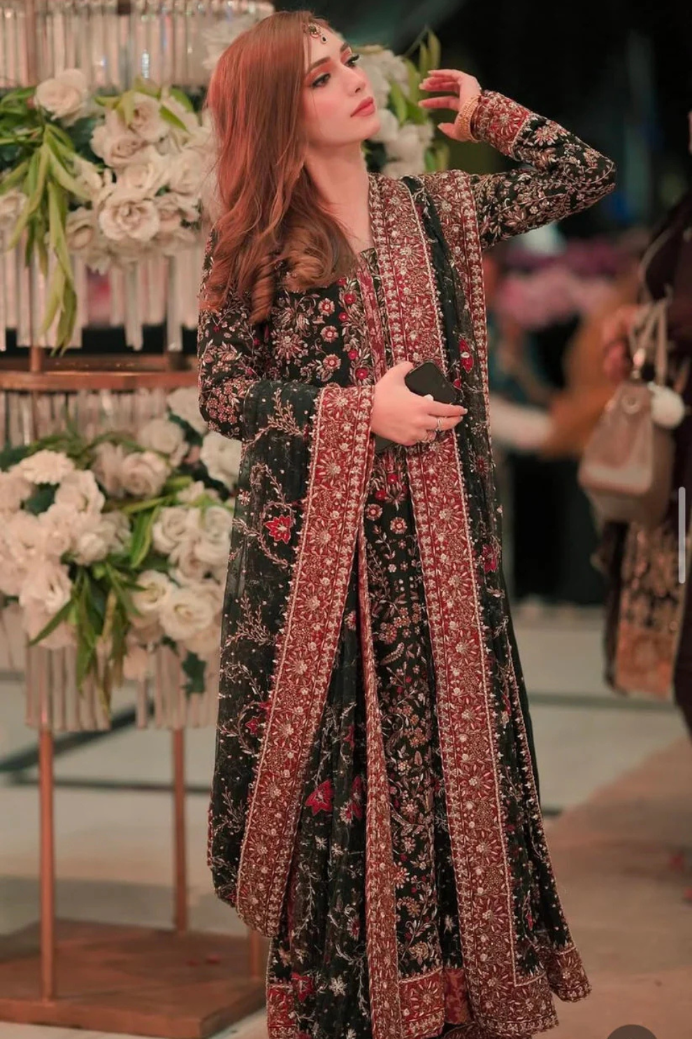 BLACK FLORAL