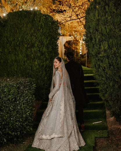 FARAZ MANAAN - MAHIRA KHAN